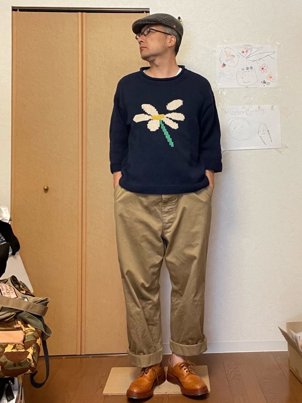 「MAYSERのアイテム（ハンチング/ベレー帽、ブラウン系）」を使った、ikutaroさん（メンズ・177cm）の秋コーディネートの1枚目の写真