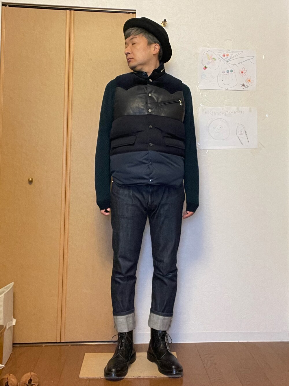 「GANRYUのアイテム（ダウンベスト、ブルー系）」を使った、ikutaroさん（メンズ・177cm）の冬コーディネートの1枚目の写真