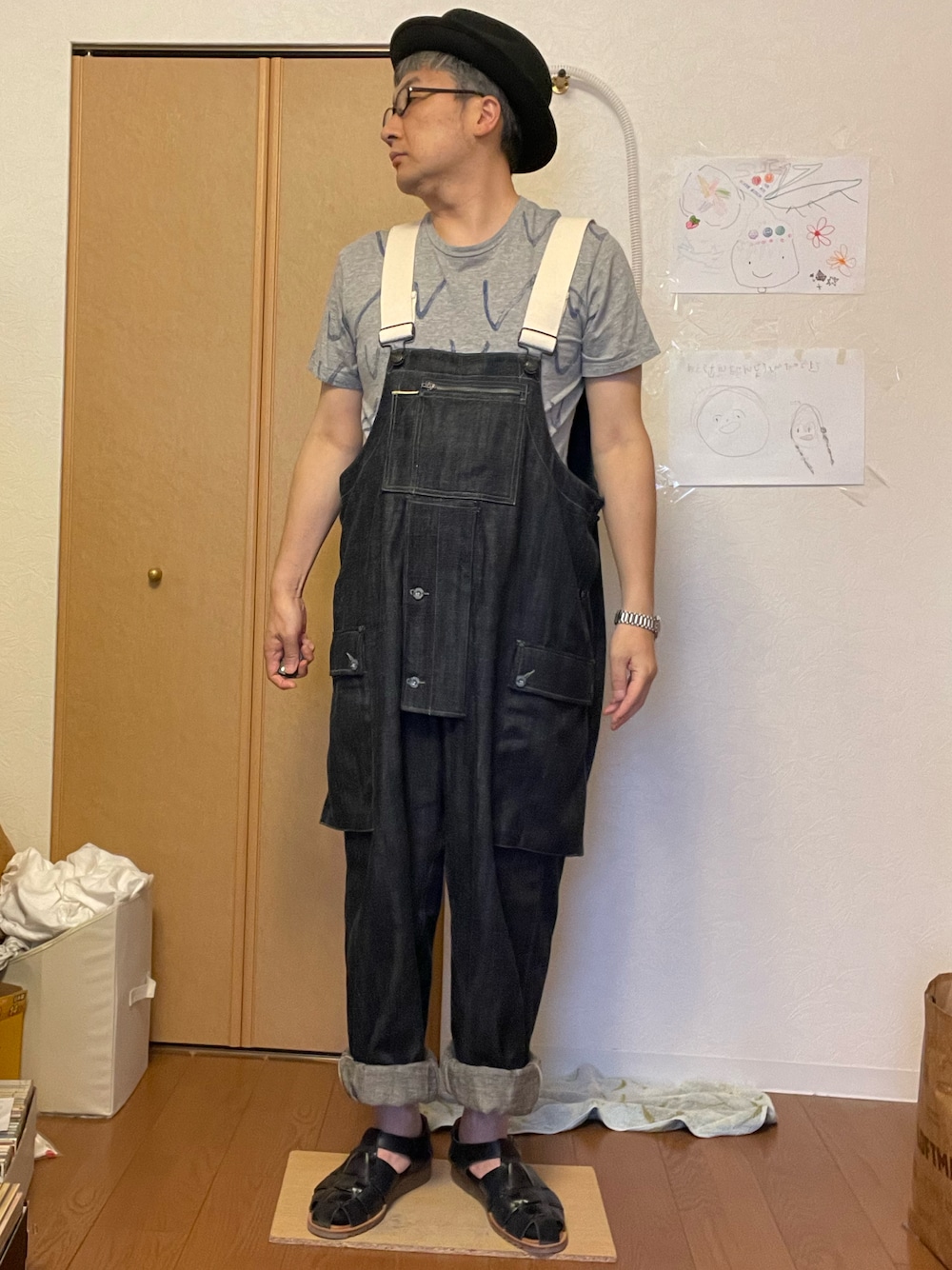 「Nigel Cabournのアイテム（サロペット/オーバーオール、ブルー系）」を使った、ikutaroさん（メンズ・177cm）の夏コーディネートの1枚目の写真