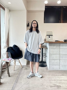 「アーバンリサーチ」｜「アイテム（スニーカー）」を使った、モリシタ ヨシノリさん（メンズ・175cm）の夏コーディネート