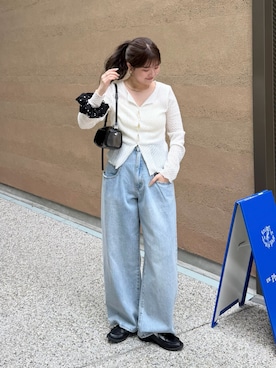 「KBF（ケイビーエフ）の『一部WEB限定カラー』『3サイズ展開』BIGポケットデザインデニム（デニムパンツ、ブルー系）」を使った、nanakaさん（レディース・155cm）の秋コーディネート