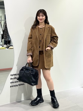 「アイテム（ボストンバッグ）」を使った、nanakaさん（レディース・155cm）の秋コーディネート