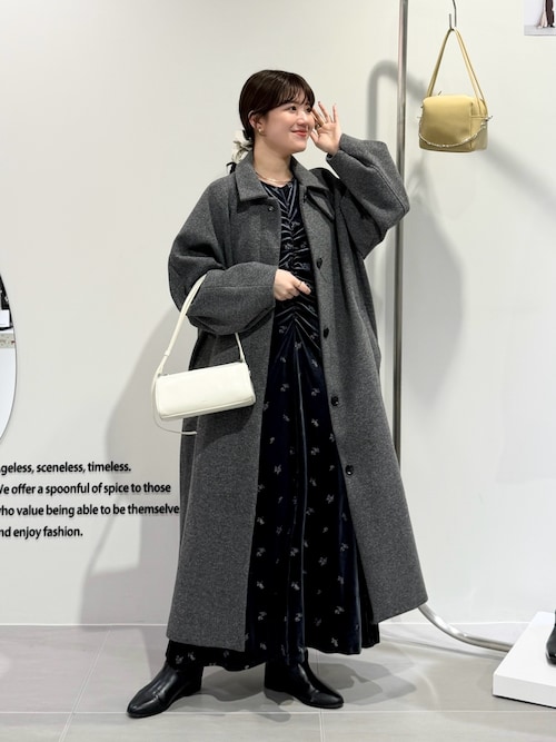 セール】ベロアシャーリングドレス（ワンピース）｜KBF（ケイビーエフ