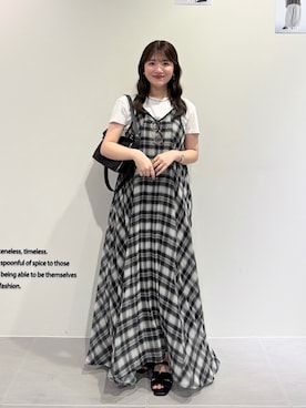 「KBF（ケイビーエフ）のチェックプリーツキャミワンピース（ワンピース、ブラック系）」を使った、nanakaさん（レディース・155cm）の春コーディネート