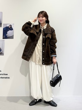 「KBF（ケイビーエフ）のアイテム（パンツ）」を使った、nanakaさん（レディース・155cm）の春コーディネート