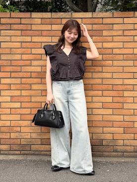 「KBF（ケイビーエフ）の2WAYバイカラーフリルブラウス（シャツ/ブラウス、ブラック系）」を使った、nanakaさん（レディース・155cm）の春コーディネート