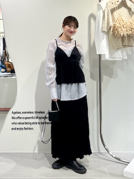 「アイテム（財布）」を使った、nanakaさん（レディース・155cm）の秋コーディネート