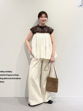 「アイテム（その他トップス、ホワイト系）」を使った、nanakaさん（レディース・155cm）の秋コーディネート