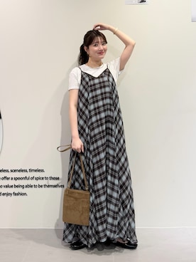 「KBF（ケイビーエフ）のチェックプリーツキャミワンピース（ワンピース、ブラウン系）」を使った、nanakaさん（レディース・155cm）の夏コーディネート