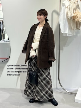 「アイテム（テーラードジャケット）」を使った、nanakaさん（レディース・155cm）の秋コーディネート
