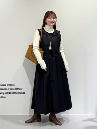 「KBF（ケイビーエフ）の2WAYベストセパレートワンピース（ワンピース）」を使った、nanakaさん（レディース・155cm）の秋コーディネート