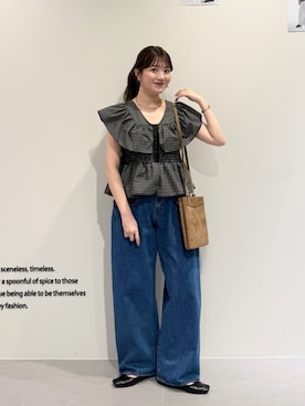 「KBF（ケイビーエフ）の『3サイズ展開』BIGポケットデザインデニム（デニムパンツ、ブルー系）」を使った、nanakaさん（レディース・155cm）の春コーディネート