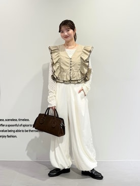 「KBF（ケイビーエフ）のアイテム（パンツ）」を使った、nanakaさん（レディース・155cm）の春コーディネート