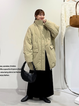 「KBF（ケイビーエフ）のモンスターパテッドミドルコート（ダウンジャケット/コート）」を使った、nanakaさん（レディース・155cm）の秋コーディネート