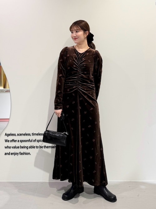 セール】ベロアシャーリングドレス（ワンピース）｜KBF（ケイビーエフ