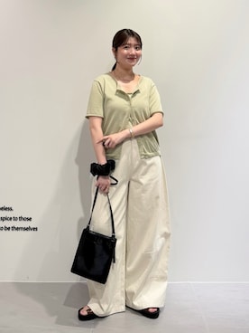 「RODE SKO（ロデスコ）のアイテム（サンダル）」を使った、nanakaさん（レディース・155cm）の秋コーディネート