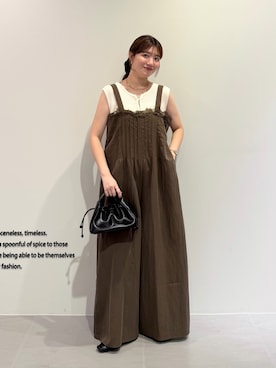「アイテム（つなぎ/オールインワン、ブラウン系）」を使った、nanakaさん（レディース・155cm）の夏コーディネート