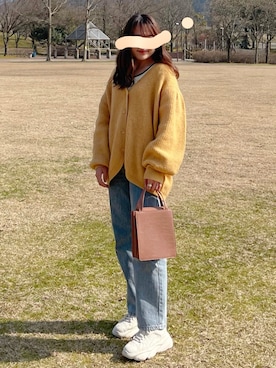 「Chillfar（チルファー）のアイテム（カーディガン/ボレロ）」を使った、ブラウンさん（レディース・155cm）の春コーディネート