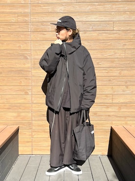 「アイテム（その他パンツ）」を使った、窪田 孝之さん（メンズ・170cm・40代）の冬コーディネート