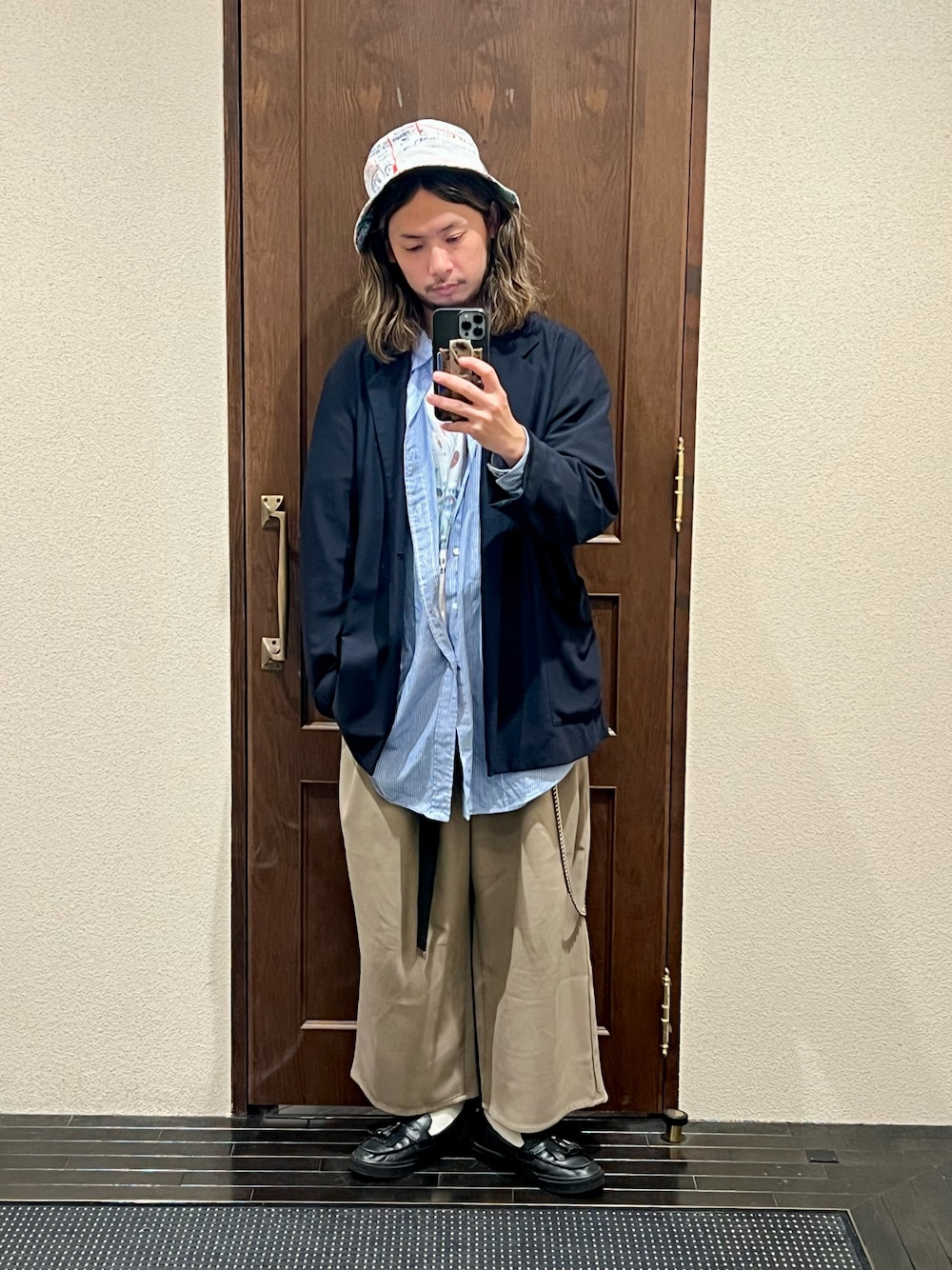 1716021949.jpg