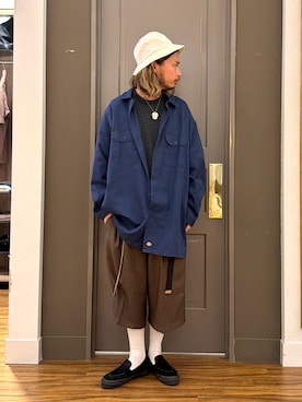 「Mighty Shine（マイティシャイン）のmko10881- LET IT RIDE BUCKET HAT バケットハット（ハット、ホワイト系）」を使った、窪田 孝之さん（メンズ・170cm）の夏コーディネート
