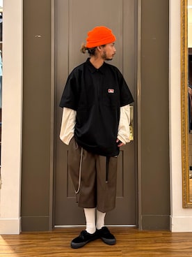 「GILDAN（ギルダン）のアイテム」を使った、窪田 孝之さん（メンズ・170cm）の夏コーディネート