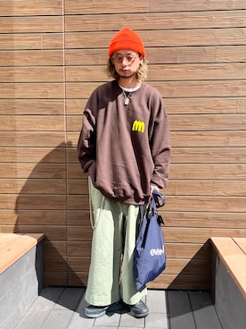 「NANO universe（ナノユニバース）のLB.02/バックサテンミリタリースノーカモパンツ（カーゴパンツ、グリーン系）」を使った、窪田 孝之さん（メンズ・170cm）の春コーディネート