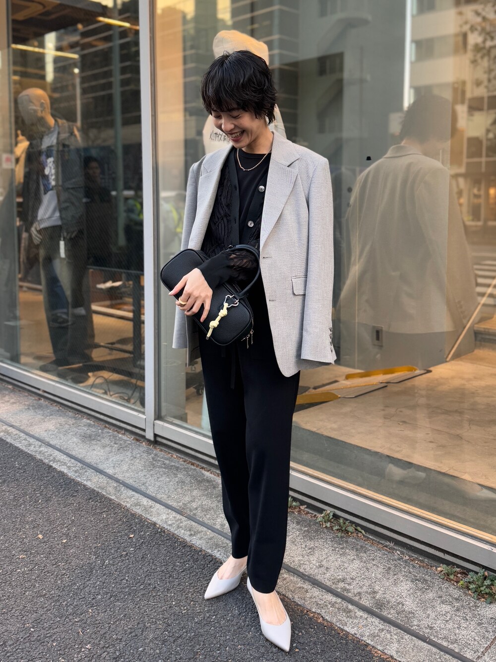 「オールインワン、オールインワンコーデ、ニットオールインワン、ジャケット、ジャケットスタイル、ジャケットコーデ、ジャケット/アウター、きれいめカジュアル」｜「Rie Millerの《セットアップ対応》《手洗い可能》細見えニットオールインワン（つなぎ/オールインワン、ブラック系）」を使った、nol megumiさん（骨格ナチュラル・レディース・161cm）の冬コーディネートの1枚目の写真
