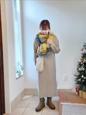 「しまむら（シマムラ）のアイテム（ストール/ショール）」を使った、accosさん（レディース・153cm）の冬コーディネート