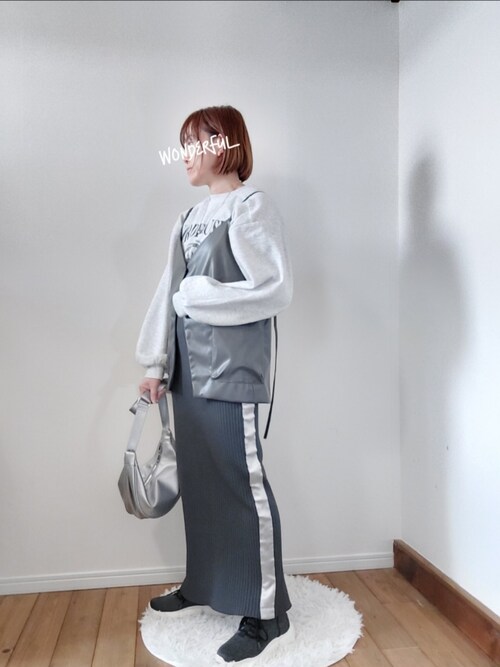 accosさんのコーディネート