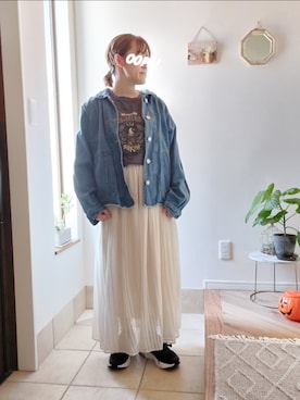 「ロックT」｜「アイテム（ジャケット/アウター）」を使った、accosさん（レディース・153cm）の秋コーディネート
