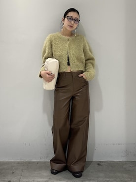 「アイテム（パンツ、イエロー系）」を使った、marin.さん（レディース・162cm）の秋コーディネート