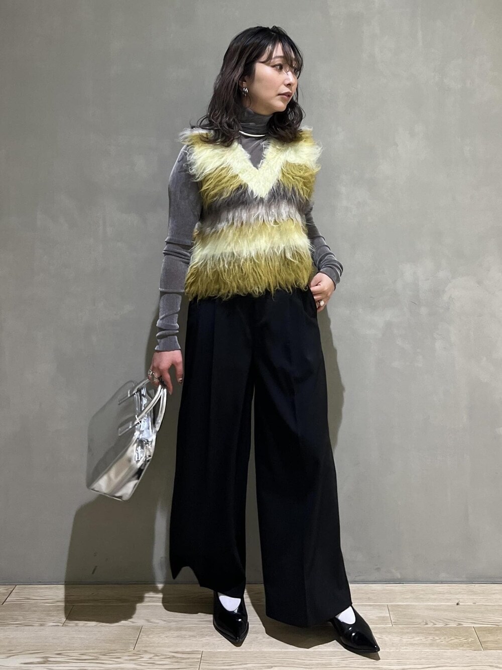 アダム　エ　ロペ　Adam et Rope カラフルファー風ベスト アダム エ ロペ Adam et Rope カラフルファー風ベスト トップス