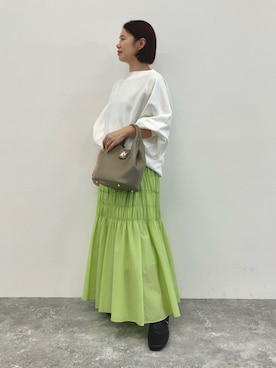 「HIMIKO（ヒミコ）のアイテム」を使った、卑弥呼　本社スタッフEさん（レディース・154cm）の冬コーディネート