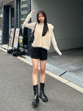 「アイテム（その他トップス）」を使った、さわち / 小泉 沙和さん（レディース・156cm）の秋コーディネート