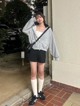 「アイテム（レッグウェア）」を使った、さわち / 小泉 沙和さん（レディース・156cm）の秋コーディネート