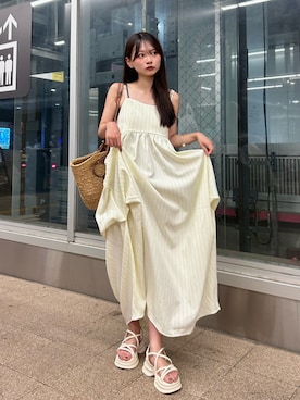 「アイテム（バングル/リストバンド）」を使った、さわち / 小泉 沙和さん（レディース・156cm）の夏コーディネート