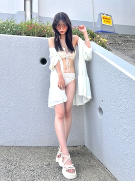 「アイテム（ラッシュガード）」を使った、さわち / 小泉 沙和さん（レディース・156cm）の夏コーディネート