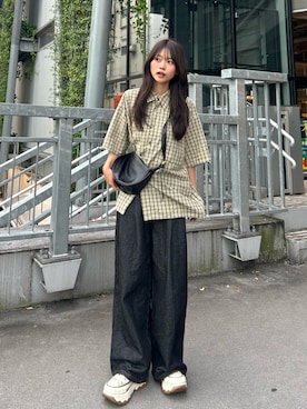 「アイテム（ベルト）」を使った、さわち / 小泉 沙和さん（レディース・156cm）の秋コーディネート