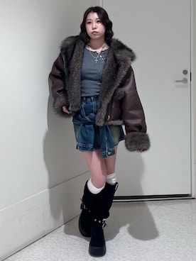 「アイテム（デニムスカート）」を使った、HIMARIさん（レディース・158cm）の秋コーディネート