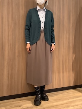 「アイテム（ビジネスシャツ）」を使った、BRICK HOUSE シャツ工房 浜松メイワン店さん（レディース・162cm）の冬コーディネート