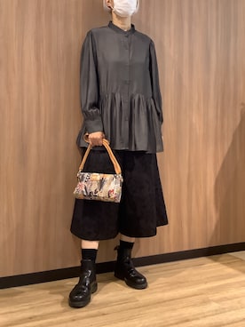 「アイテム（ポーチ）」を使った、BRICK HOUSE シャツ工房 浜松メイワン店さん（レディース・162cm）の秋コーディネート