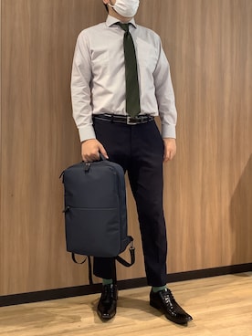 「アイテム（ビジネスシャツ）」を使った、BRICK HOUSE シャツ工房 浜松メイワン店さん（メンズ・182cm）の秋コーディネート