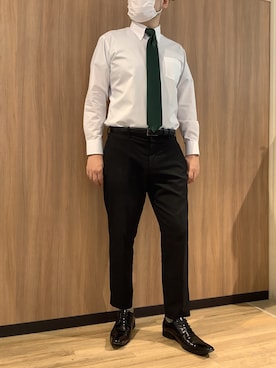 「アイテム（ビジネスシャツ）」を使った、BRICK HOUSE シャツ工房 浜松メイワン店さん（メンズ・182cm）の秋コーディネート