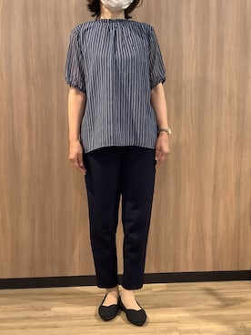 「TOKYO SHIRTS（トウキョウシャツ）のストライプ シフォンブラウス 五分袖（シャツ/ブラウス、ブルー系）」を使った、BRICK HOUSE シャツ工房 浜松メイワン店さん（メンズ・182cm）の夏コーディネート