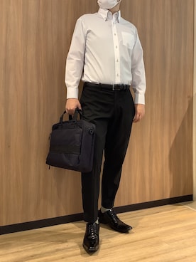「アイテム（ビジネスシャツ）」を使った、BRICK HOUSE シャツ工房 浜松メイワン店さん（メンズ・182cm）の秋コーディネート