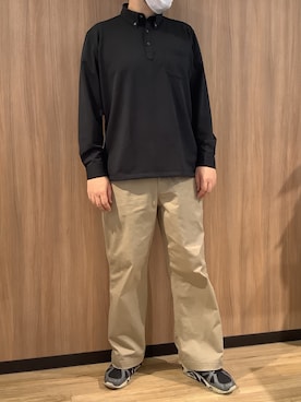 「TOKYO SHIRTS（トウキョウシャツ）のビズポロ 長袖ポロシャツ（ポロシャツ、ブラック系）」を使った、BRICK HOUSE シャツ工房 浜松メイワン店さん（メンズ・182cm）の春コーディネート