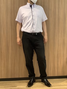 「TOKYO SHIRTS（トウキョウシャツ）の【Layered Cool】【吸水速乾】 形態安定ノンアイロン ボタンダウン 半袖ビジネスワイシャツ（ビジネスシャツ、パープル系）」を使った、BRICK HOUSE シャツ工房 浜松メイワン店さん（メンズ・182cm）の夏コーディネート