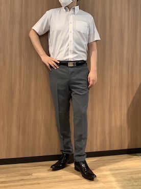 「TOKYO SHIRTS（トウキョウシャツ）の【吸水速乾】 形態安定ノンアイロン ボタンダウン 半袖ビジネスワイシャツ（ビジネスシャツ、ベージュ系）」を使った、BRICK HOUSE シャツ工房 浜松メイワン店さん（メンズ・182cm）の夏コーディネート