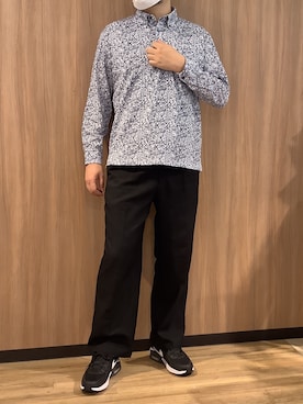 「TOKYO SHIRTS（トウキョウシャツ）のビズポロ ポロシャツ 小花柄プリント 長袖 メンズ（ポロシャツ、ブルー系）」を使った、BRICK HOUSE シャツ工房 浜松メイワン店さん（メンズ・182cm）の秋コーディネート
